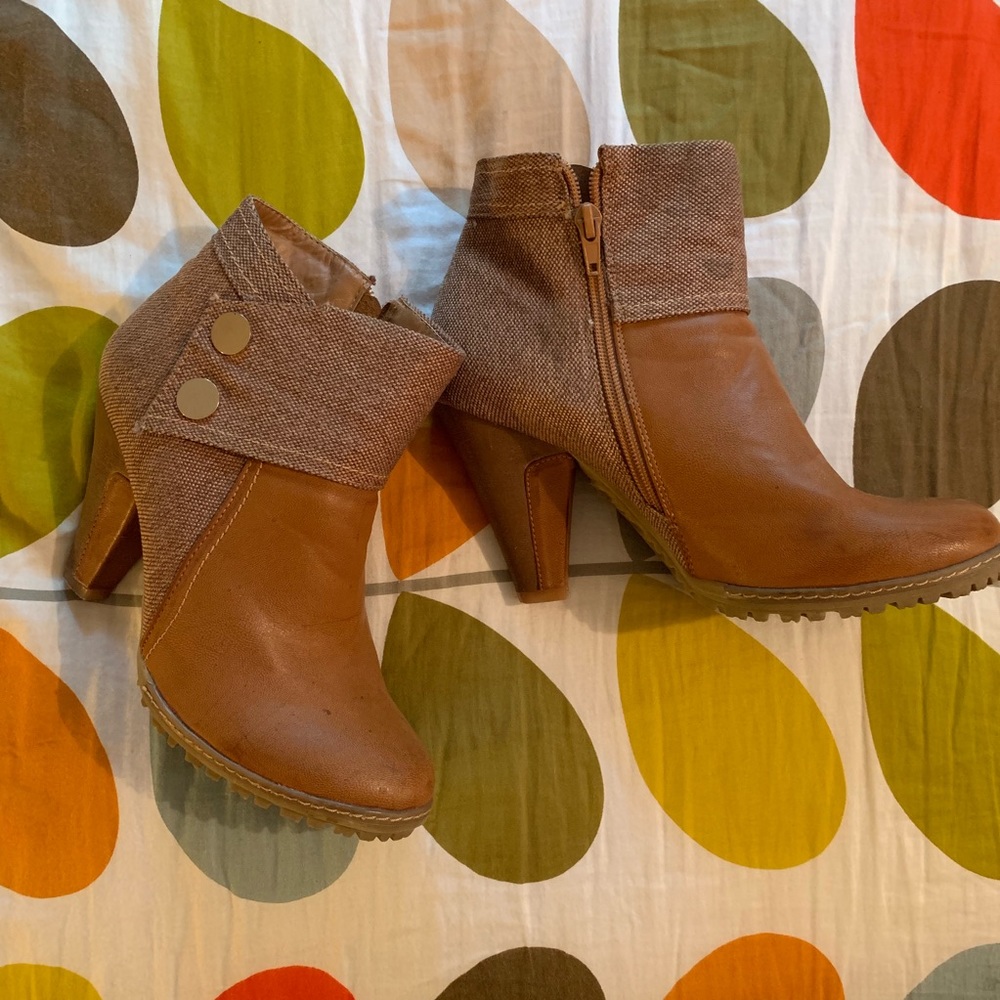 Tan boots